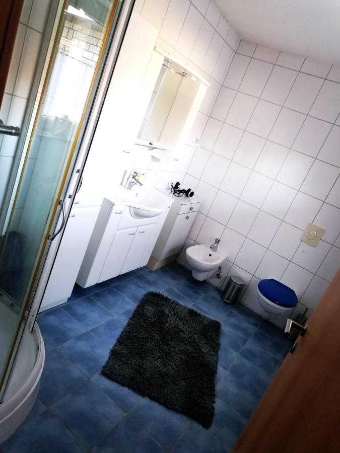 Ferienwohnung Mit Terrasse Fuer Bis Zu 4 Personen Balve エクステリア 写真